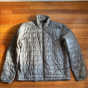 Patagonia Men's Silver Puffer Jacket